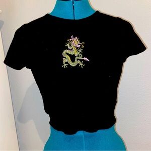 Brandy Melville Ashlyn Dragon t-shirt